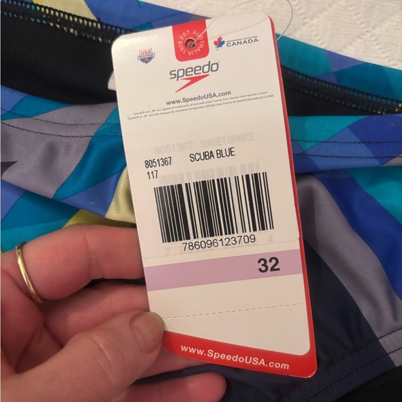 Speedo Men's Geometric Blue and Yellow Swim TRUNKS ONLY - Picture 11 of 16